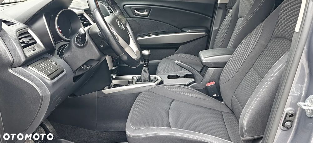 SsangYong/KGM Tivoli e-XGi 160 2WD Sapphire - 26