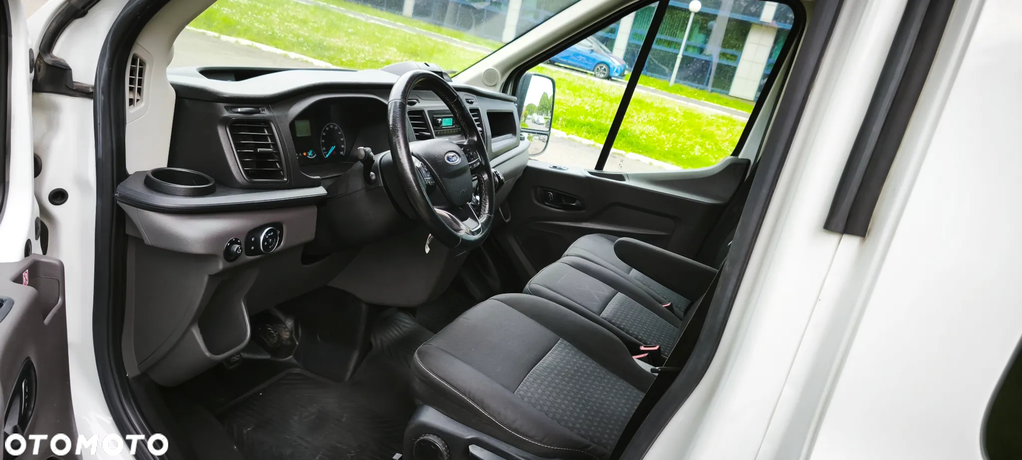 Ford Transit - 22