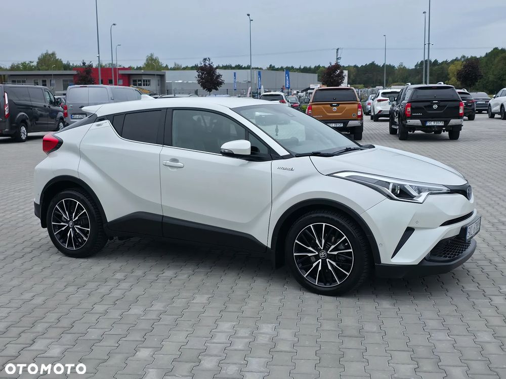 Toyota C-HR Lounge - 17