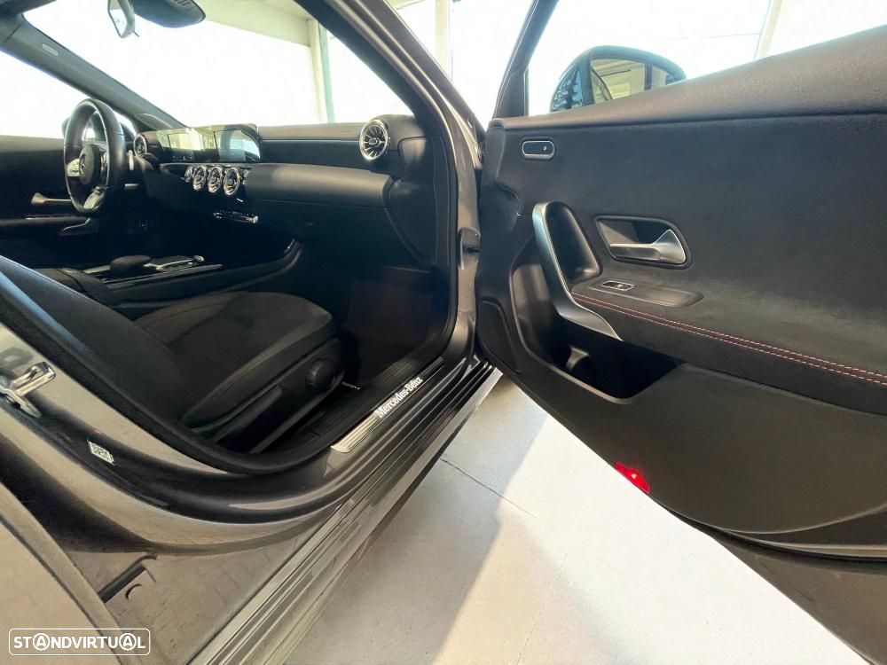 Mercedes-Benz A 250 Limousine e 8G-DCT AMG Line Advanced Plus - 25