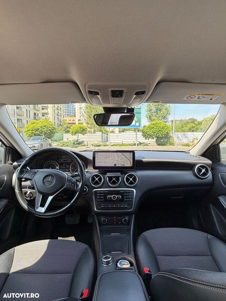Mercedes-Benz A 180 - 11