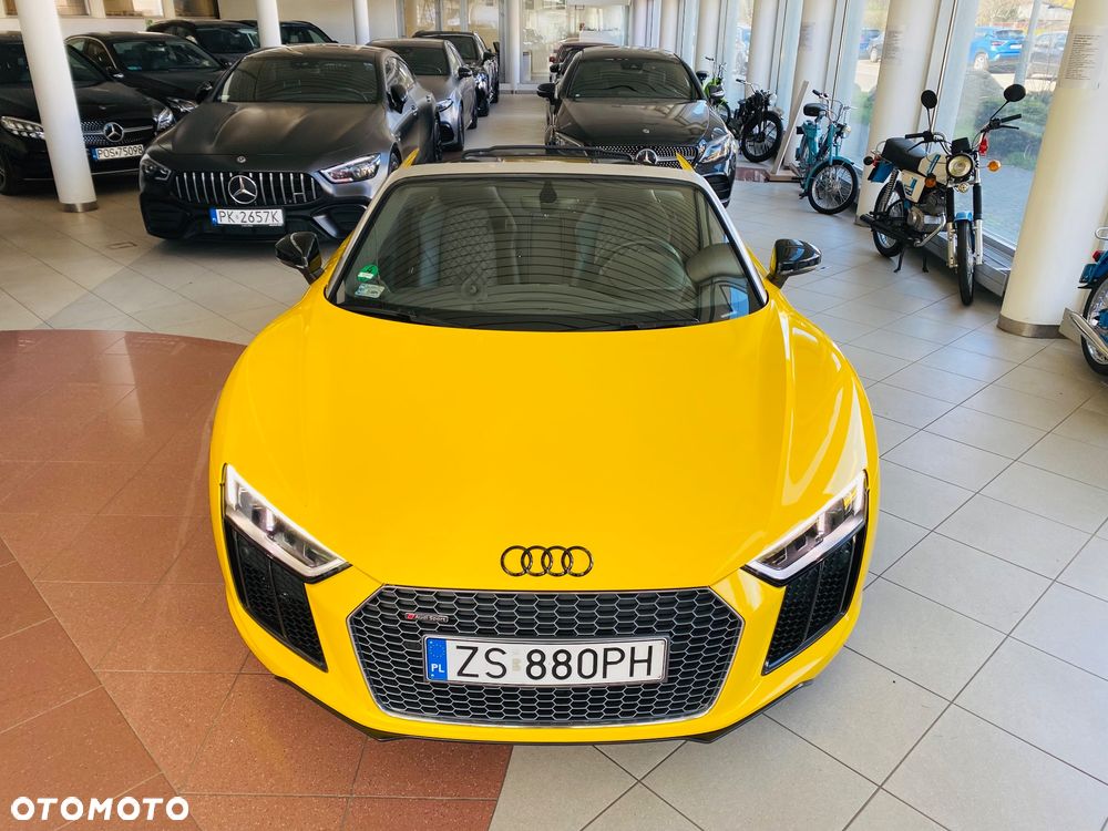 Audi R8 Spyder 5.2 FSI Quattro - 25