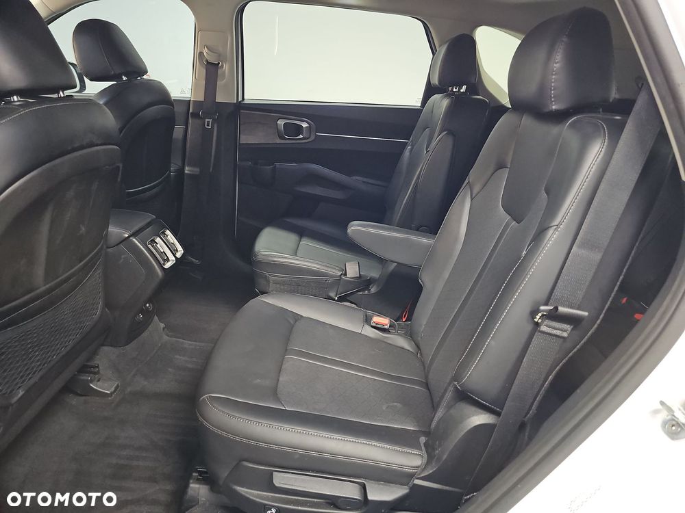 Kia Sorento 2.4 GDI AWD Vision - 12