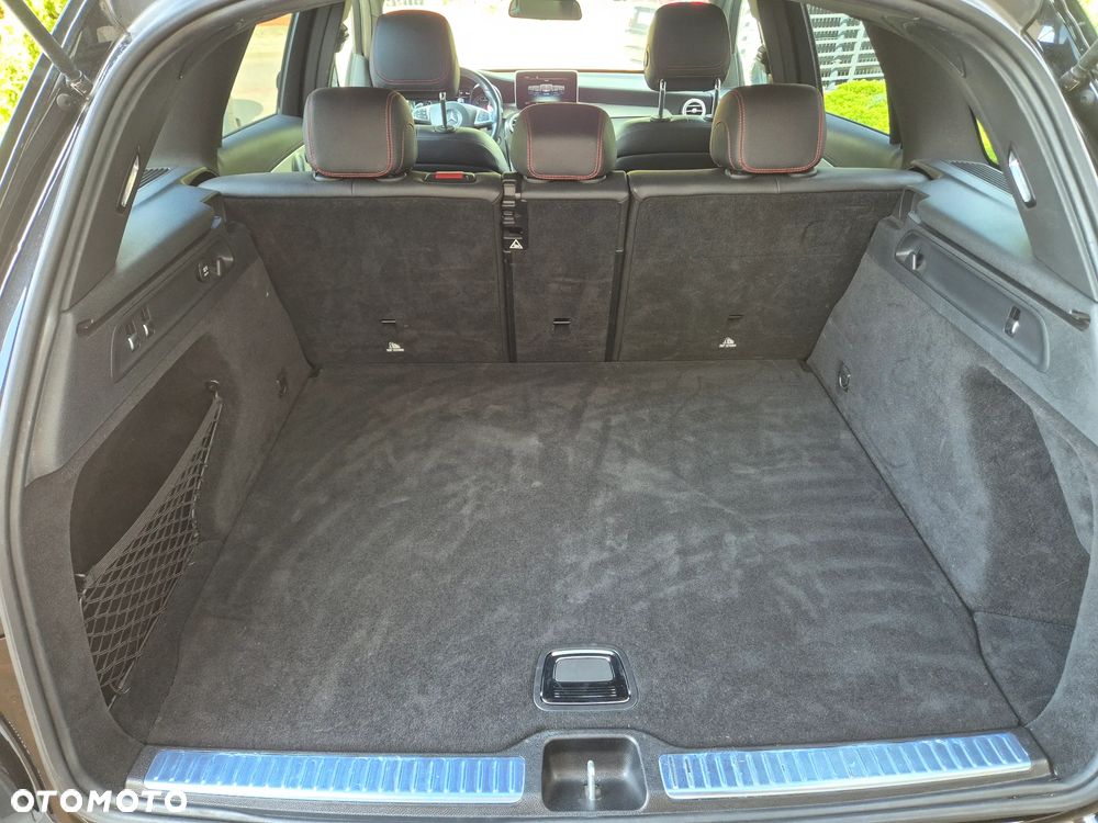 Mercedes-Benz GLC AMG 63 4-Matic+ - 24
