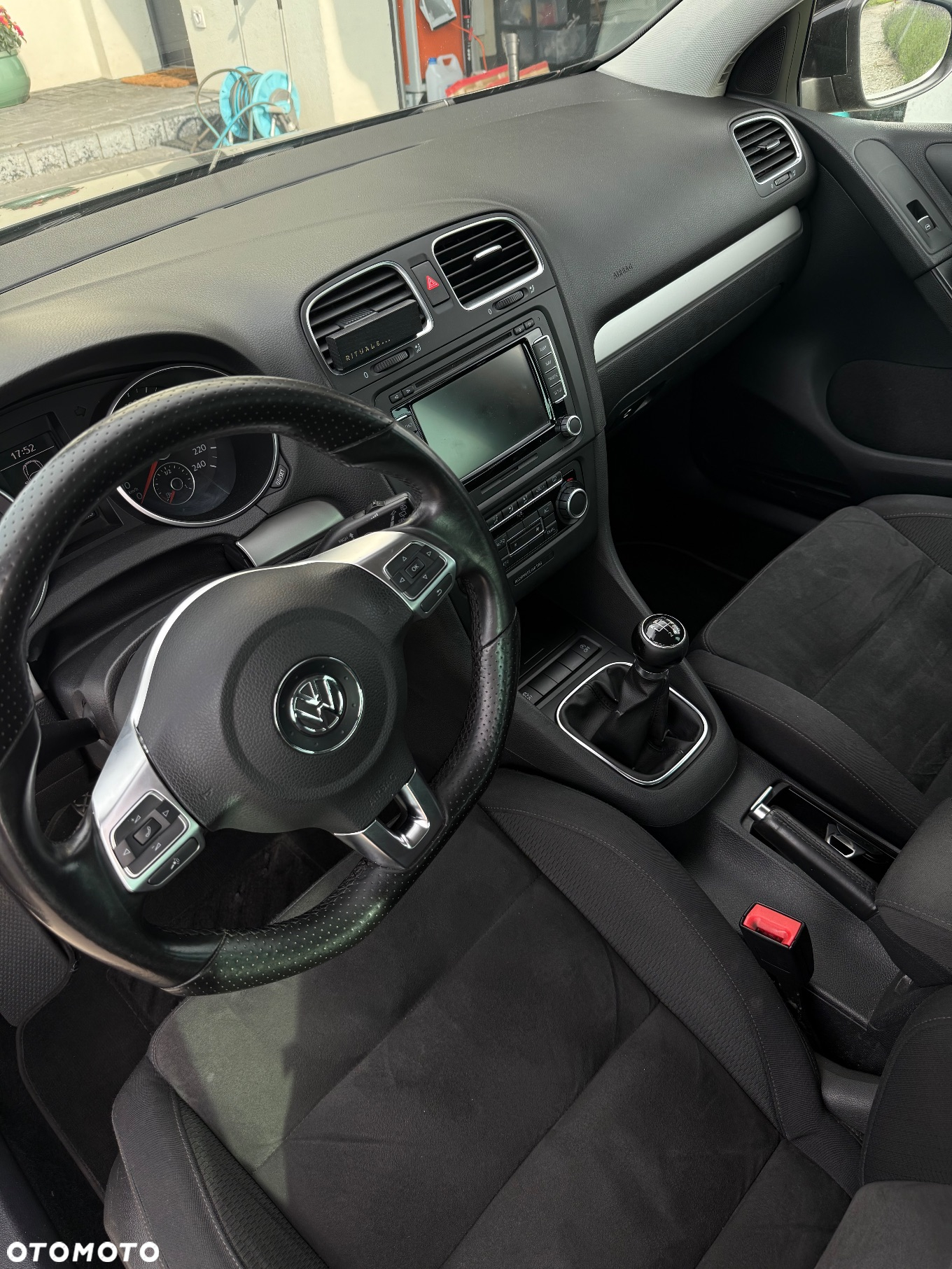 Volkswagen Golf V 2.0 TDI DPF Comfortline - 10