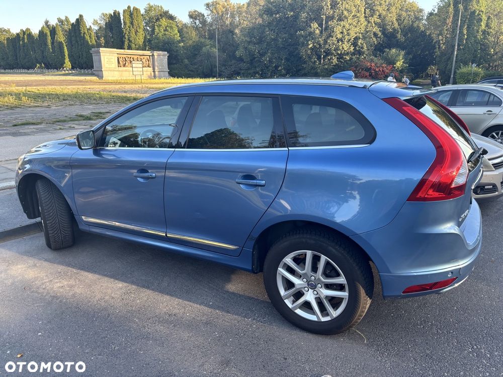 Volvo XC 60 D4 AWD Summum - 5