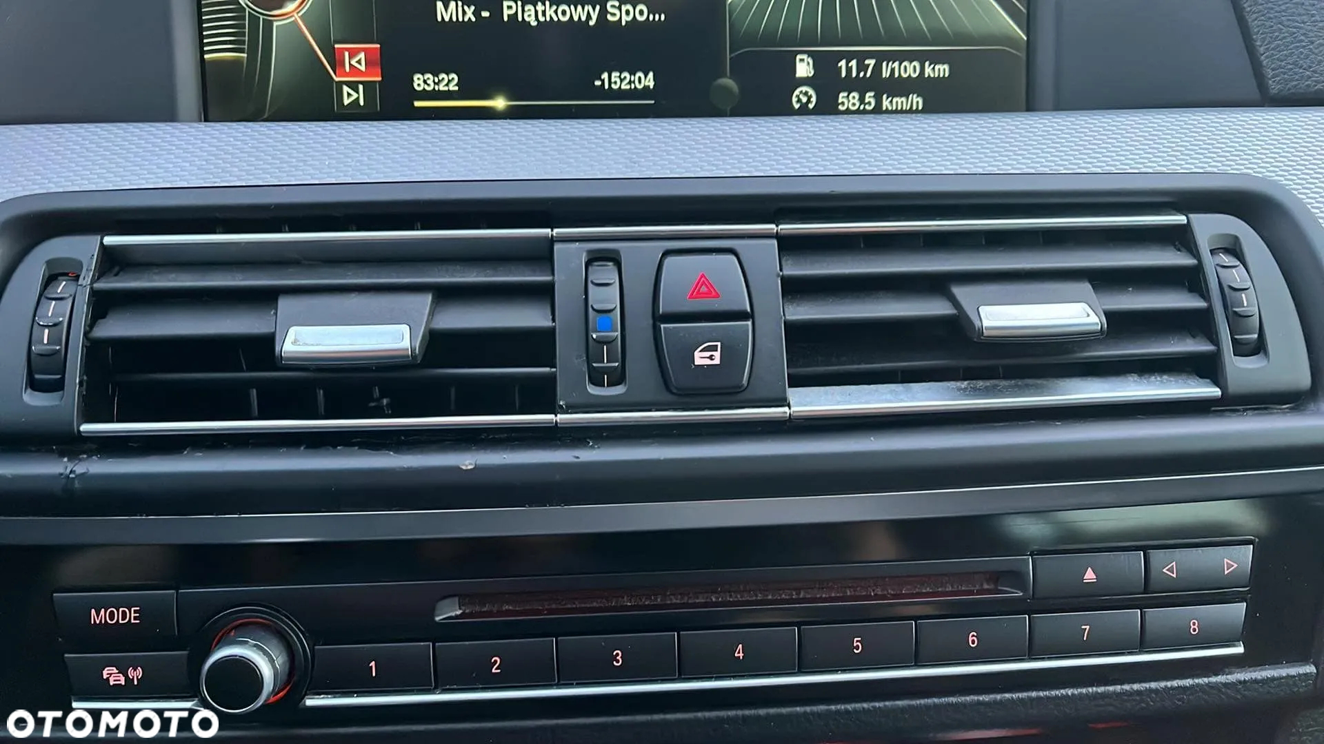 BMW Seria 5 535i xDrive - 14