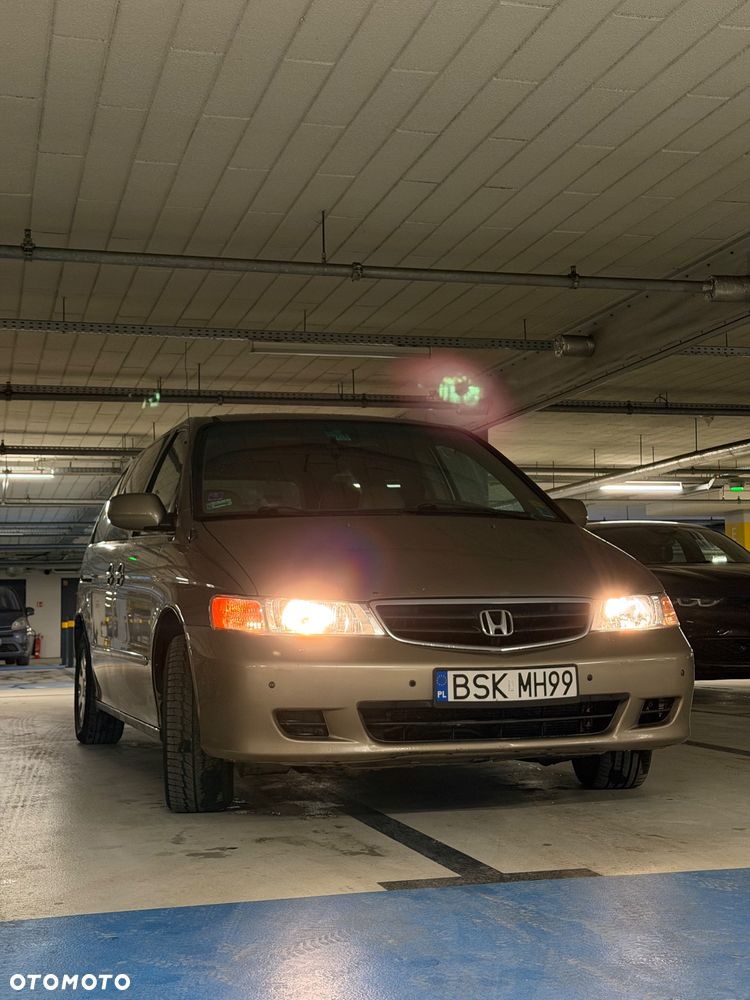 Honda Odyssey 3.5 LX - 1