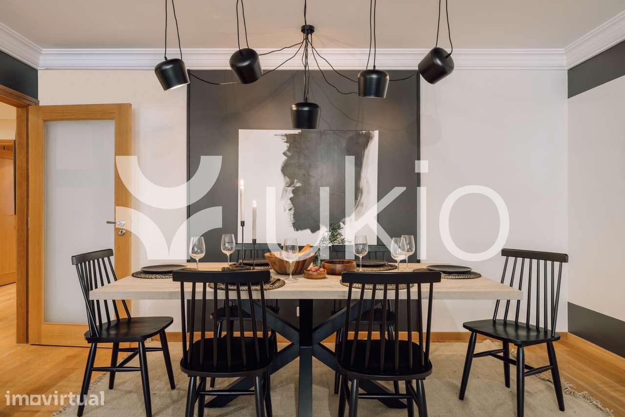 Apartamento T3 em Estefânia - Grande imagem: 2/22