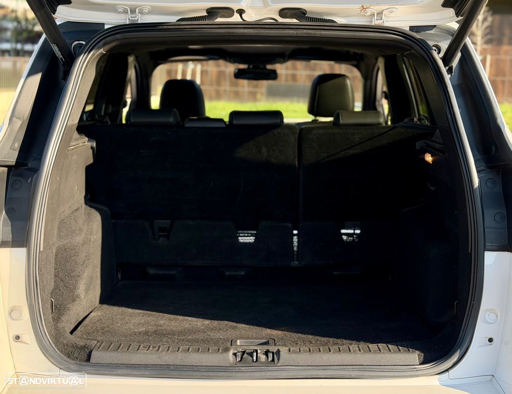 Ford Kuga 1.5 TDCi ST-Line - 11