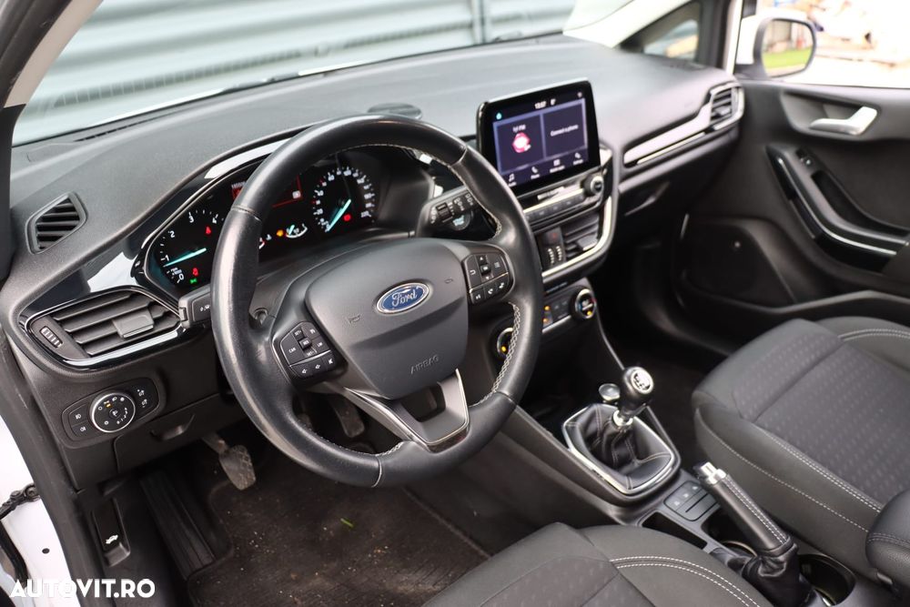 Ford Fiesta 1.5 TDCi S&S TITANIUM - 12