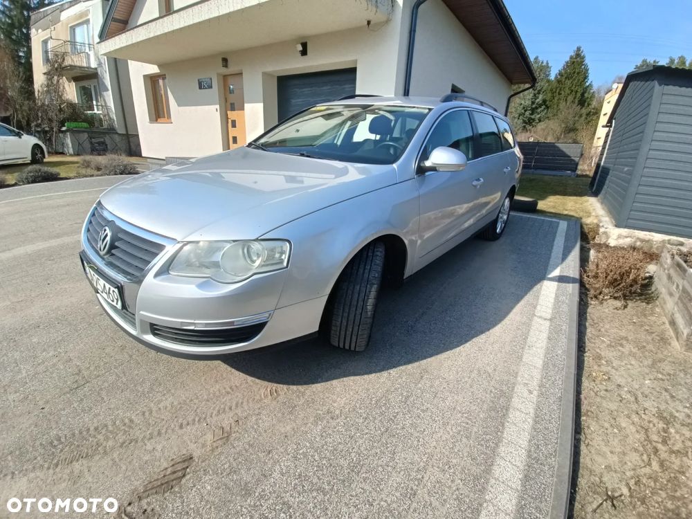 Volkswagen Passat 1.9 TDI Comfortline - 1