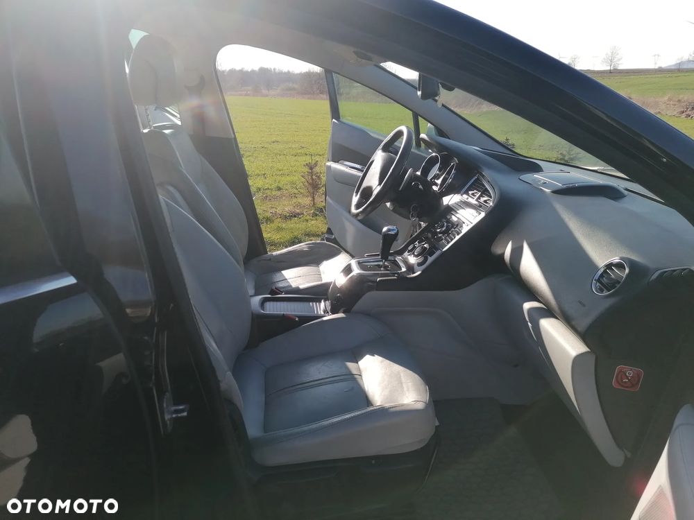 Peugeot 5008 1.6 HDi Premium - 27