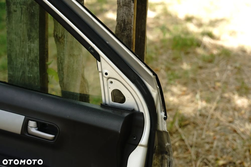 Drzwi przód przednie lewe Suzuki Swift IV Mk.6 ZCC - 14