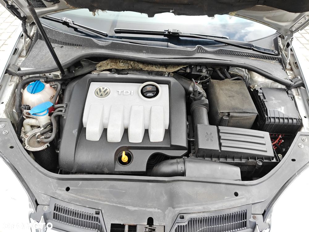 Volkswagen Golf 1.9 TDI Comfortline - 8