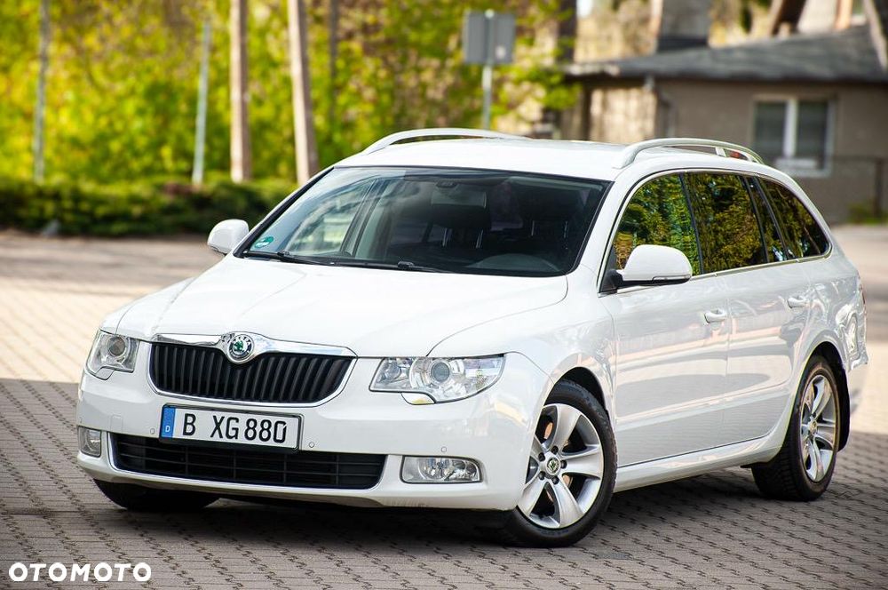Skoda Superb 2.0 TDI DSG Ambition - 7