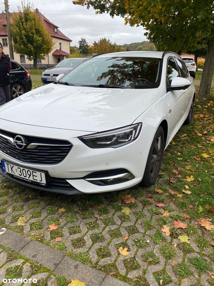 Opel Insignia Sports Tourer 1.6 Diesel Exclusive - 1