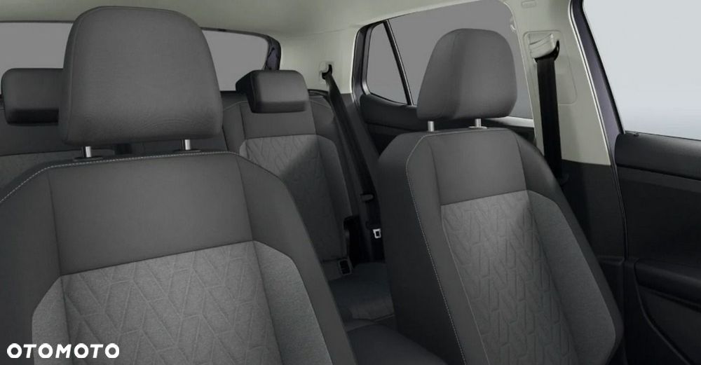 Volkswagen T-Cross - 12