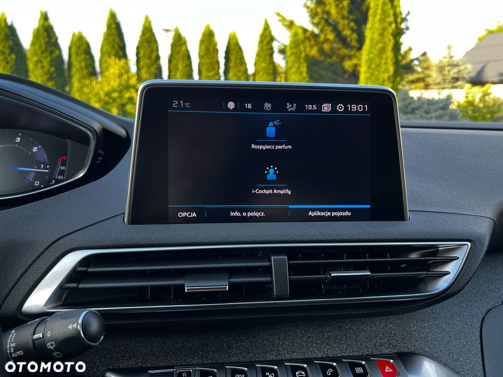 Peugeot 3008 BlueHDi 130 Stop & Start Allure Business-Paket - 26