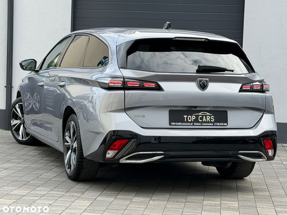 Peugeot 308 BlueHDi 130 EAT8 Allure - 20
