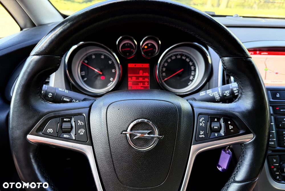 Opel Astra 1.6 CDTI Sport - 27