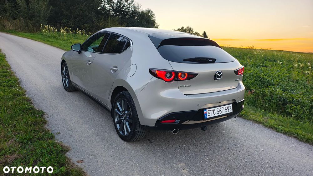 Mazda 3 e-SKYACTIV-G 2.0 M HYBRID - 5