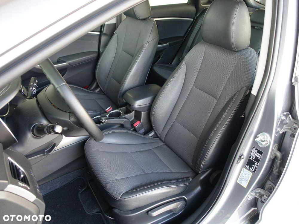 Hyundai i30 1.6 CRDi Style - 14