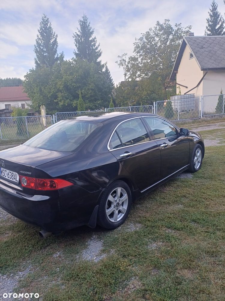 Honda Accord - 8