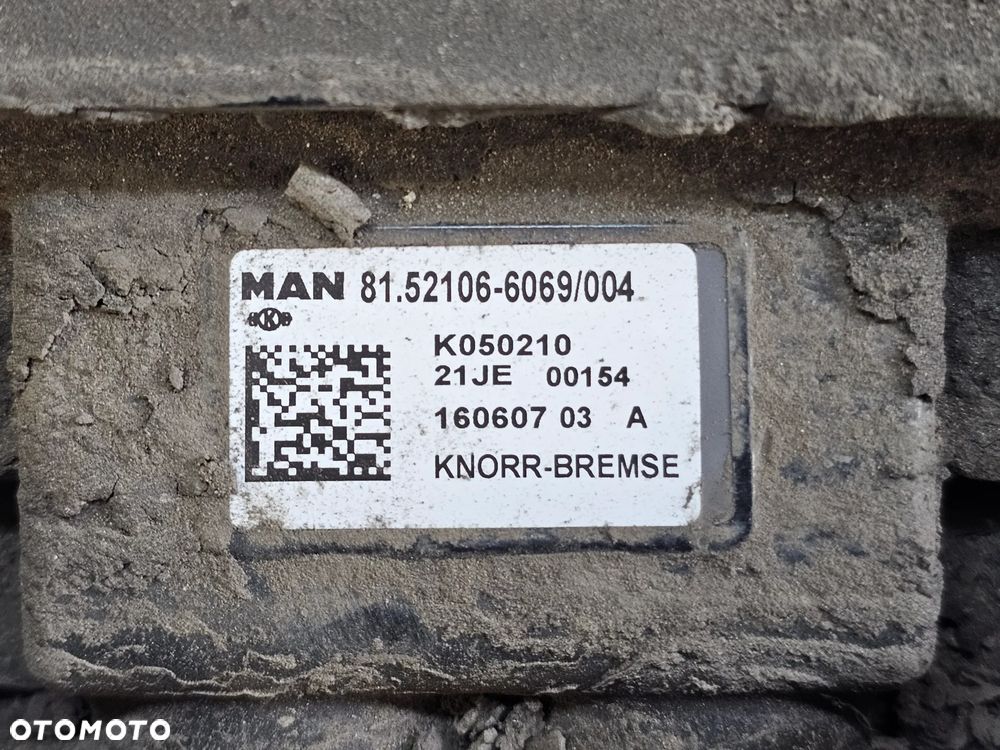 ZAWÓR MODULATOR EBS TYŁ TYLNY MAN TGX TGS 81521066069 K050210 - 2
