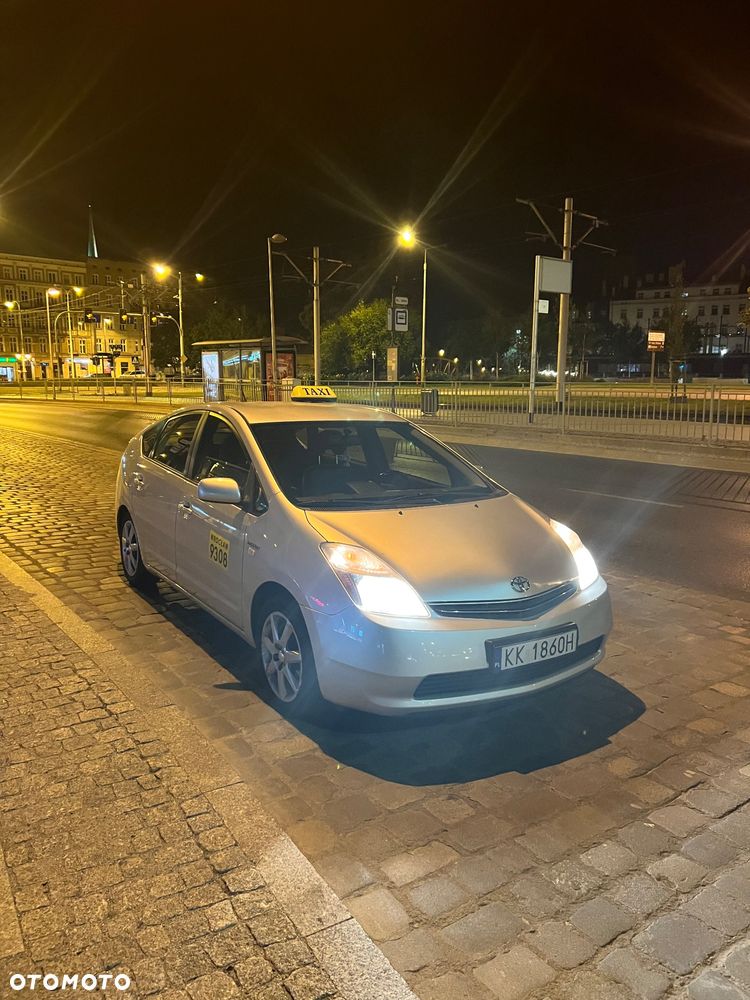 Toyota Prius 1.5 VVT-i Sol - 3