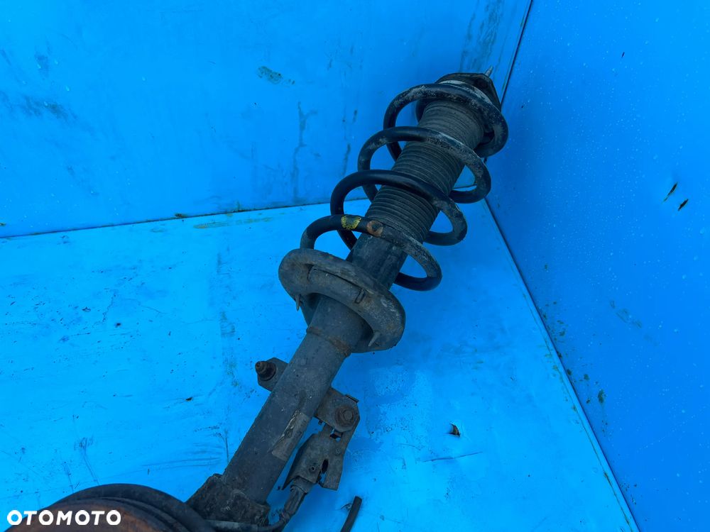 ZWROTNICA AMORTYZATOR PRAWY MCPERSON TRANSIT MK8 2.0 TDCI - 3