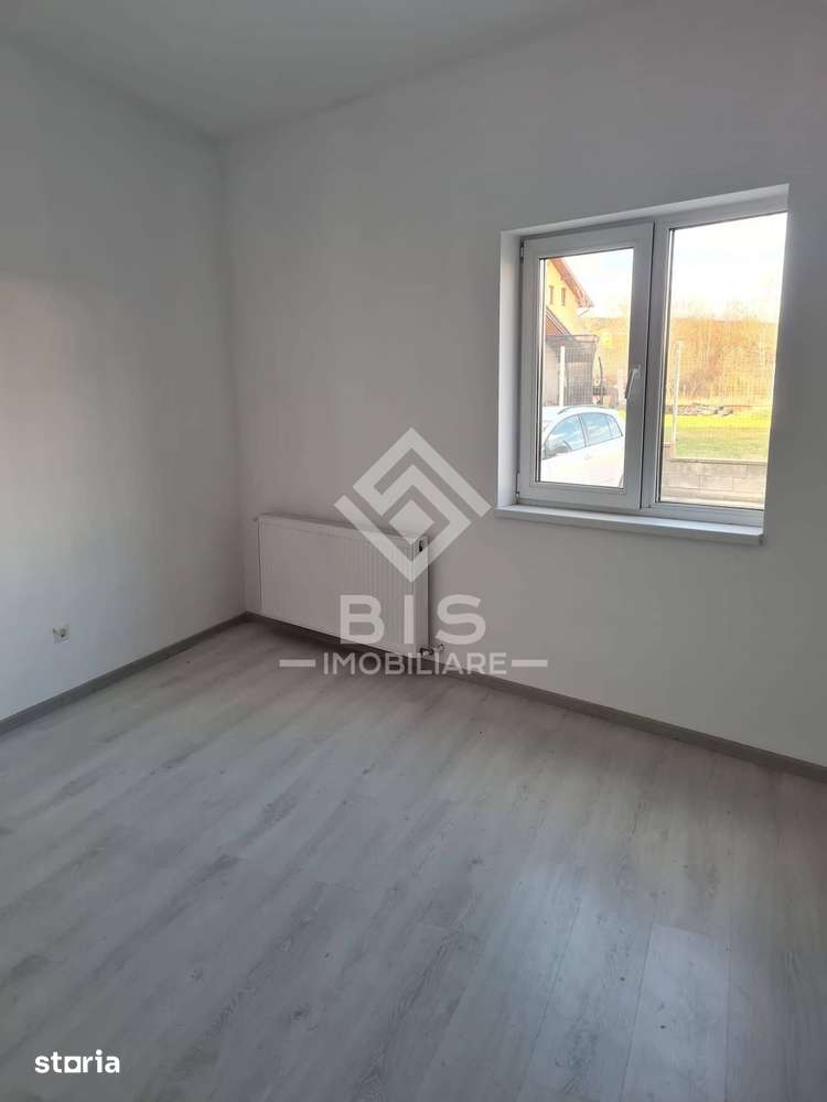 Apartament 3 camere zona Aurel Vlaicu — fotografia 3