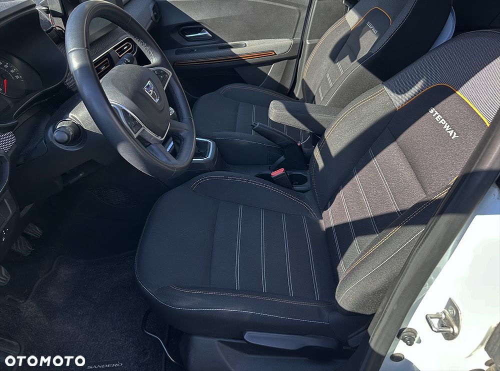 Dacia Sandero 1.0 TCe Comfort - 9