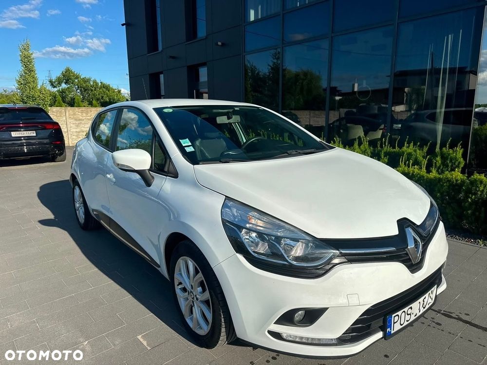 Renault Clio - 2