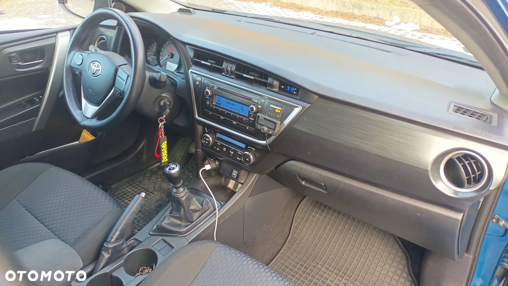 Toyota Auris 1.4 D-4D Comfort - 12