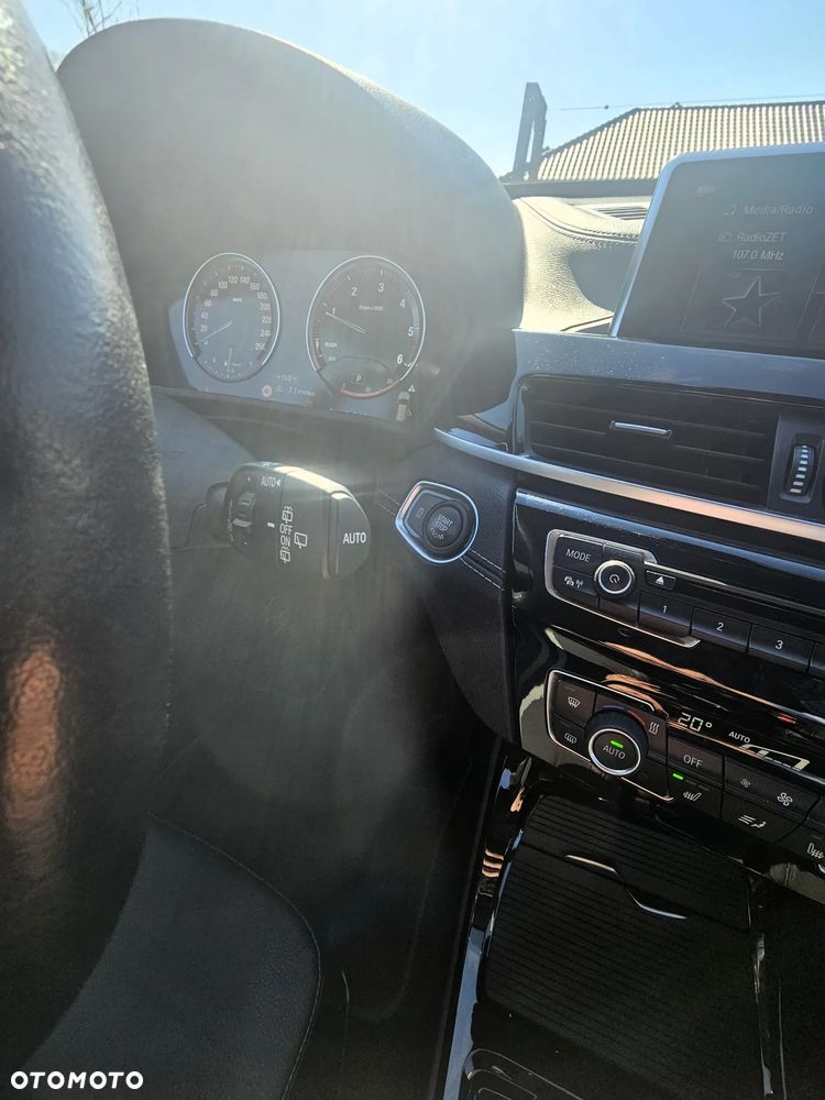 BMW X1 xDrive20d Sport Line - 28