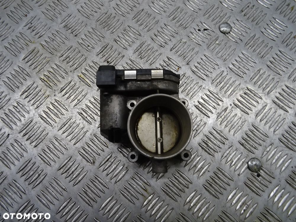 VOLVO XC70 01-07 2.5T 210KM PRZEPUSTNICA 30711553 - 1