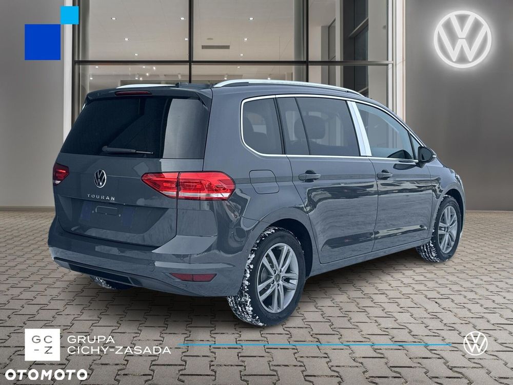 Volkswagen Touran - 6