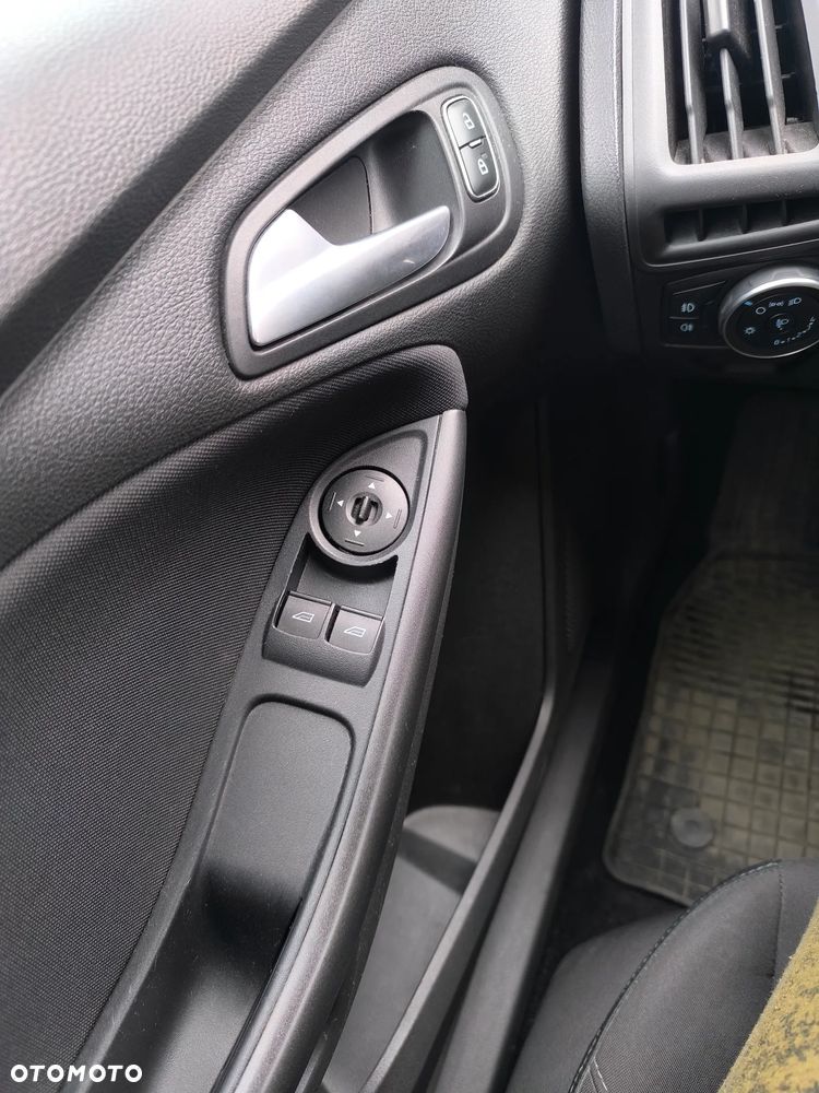 Ford Focus 1.5 EcoBlue Trend - 34