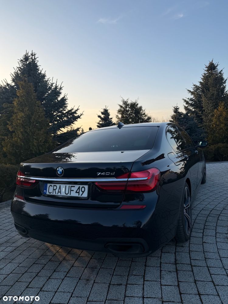 BMW Seria 7 740d xDrive - 3