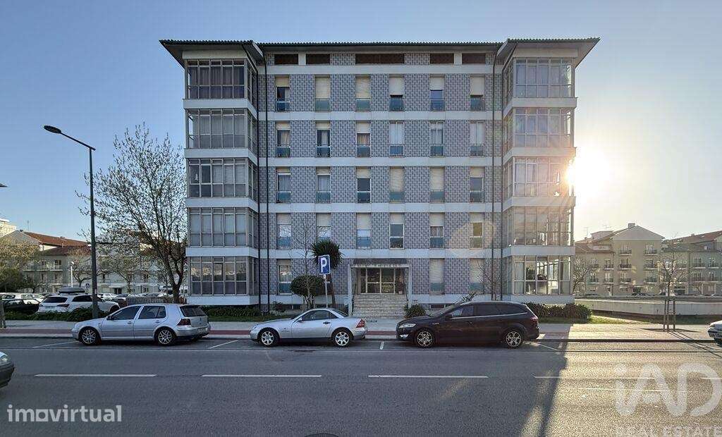 Apartamento T3 em Glória e Vera Cruz de 120 m2 - Grande imagem: 2/39