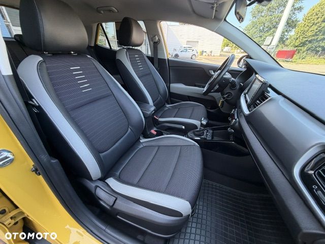 Kia Stonic 1.0 T-GDI MHEV L Business Line DCT - 35