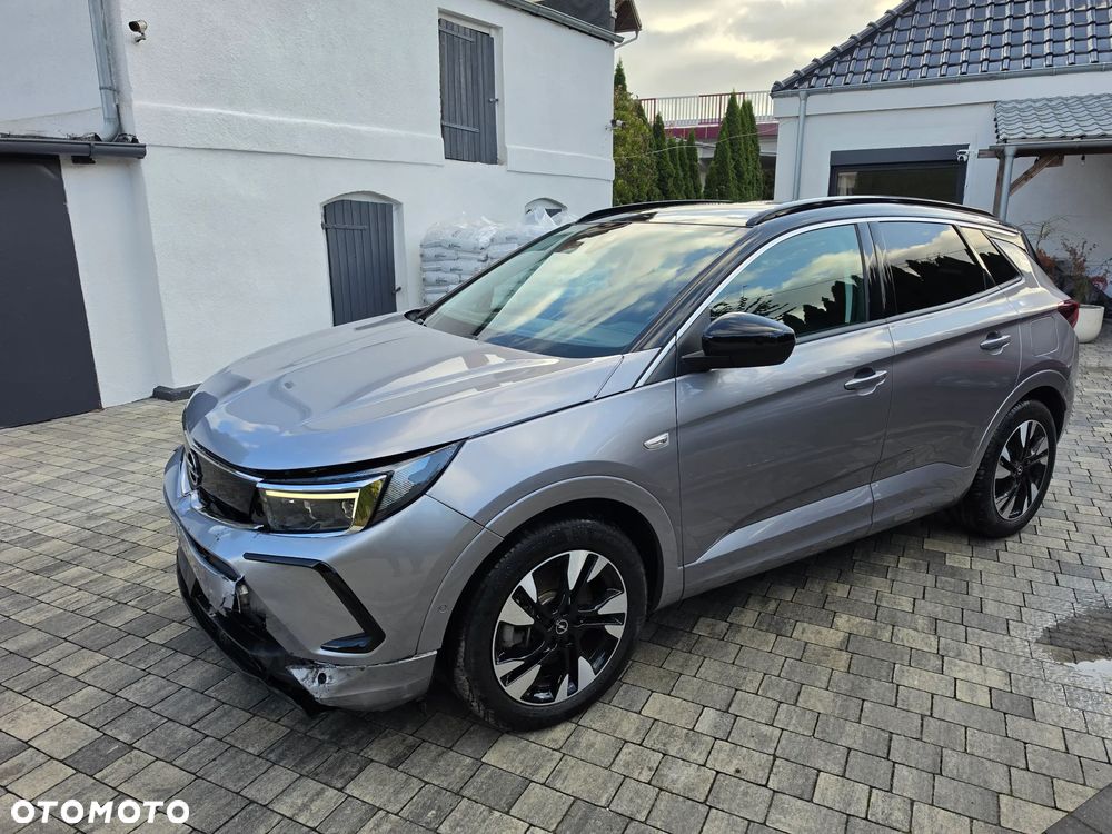 Opel Grandland X - 10