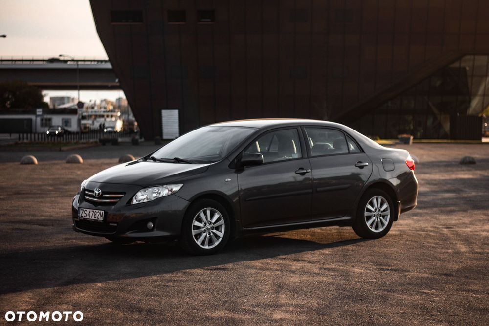 Toyota Corolla 1.6 VVT-i Prestige Start - 2