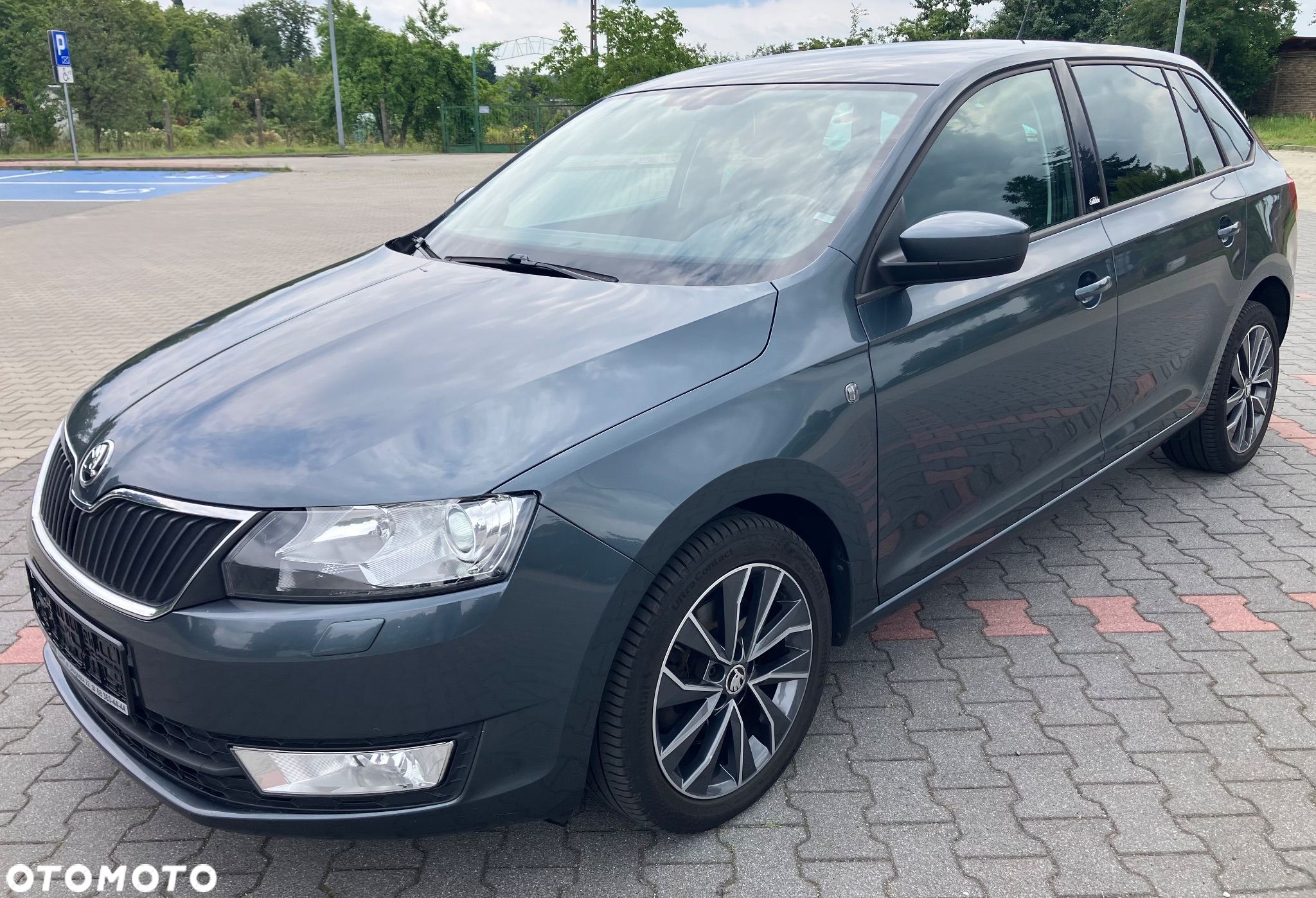 Skoda RAPID 1.6 TDI DPF Edition DSG - 4