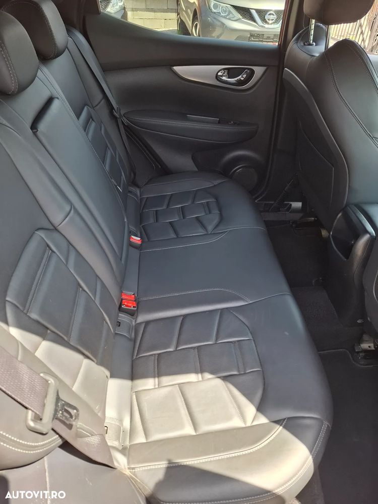 Nissan Qashqai 1.7 dCi TEKNA+ - 14