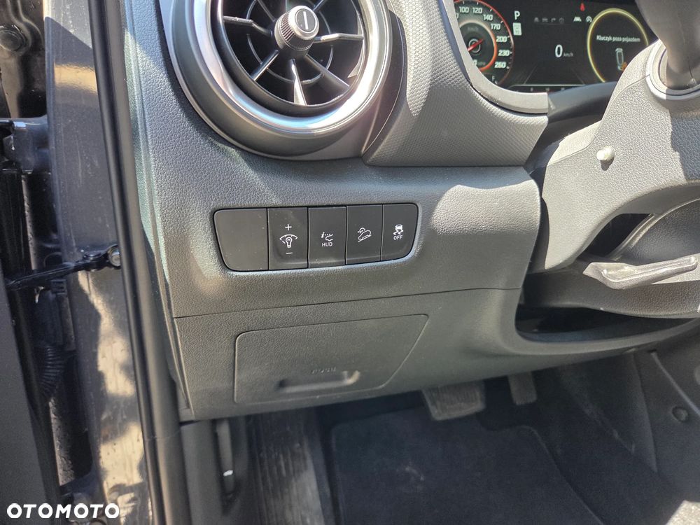 Hyundai Kona 1.6 T-GDI Premium 4WD DCT - 16