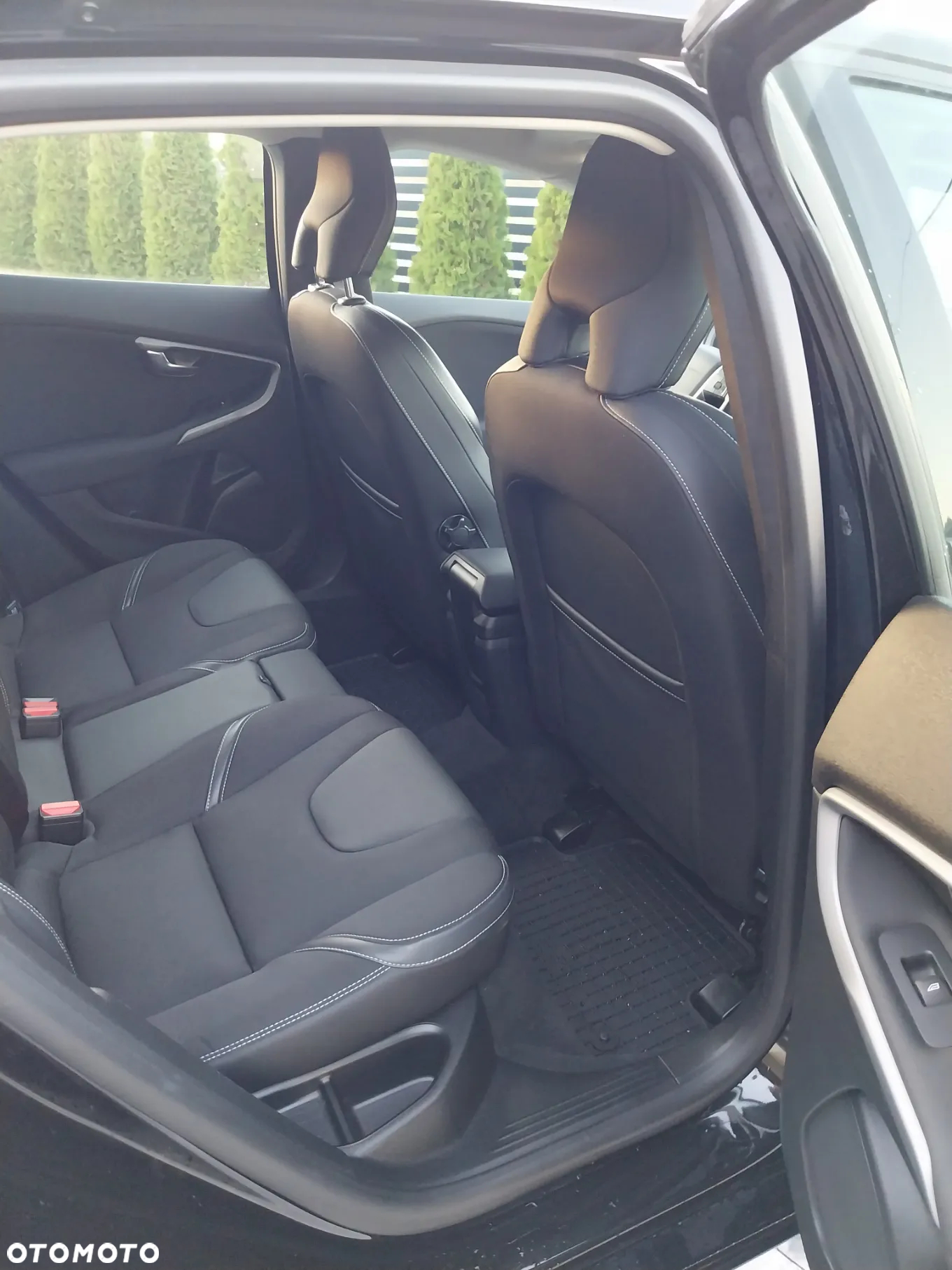 Volvo V40 D2 Drive-E Dynamic Edition - 27