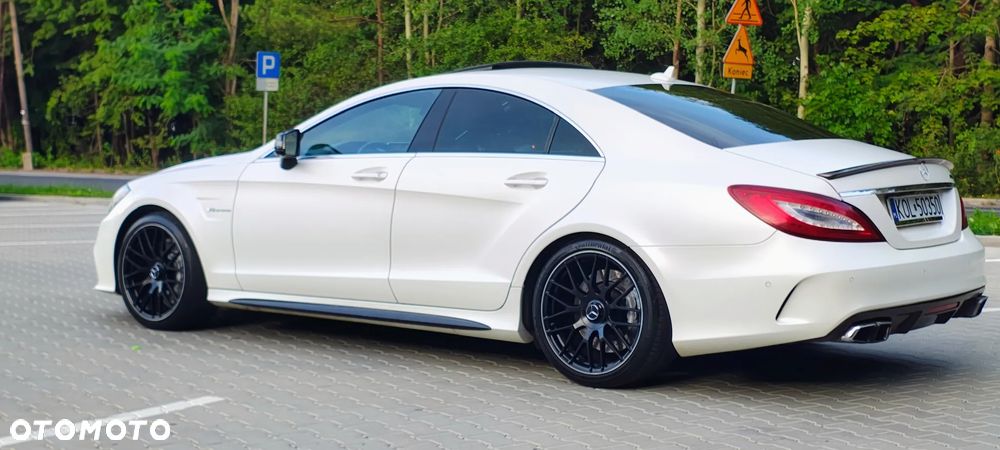 Mercedes-Benz CLS 63 AMG 4-Matic - 33