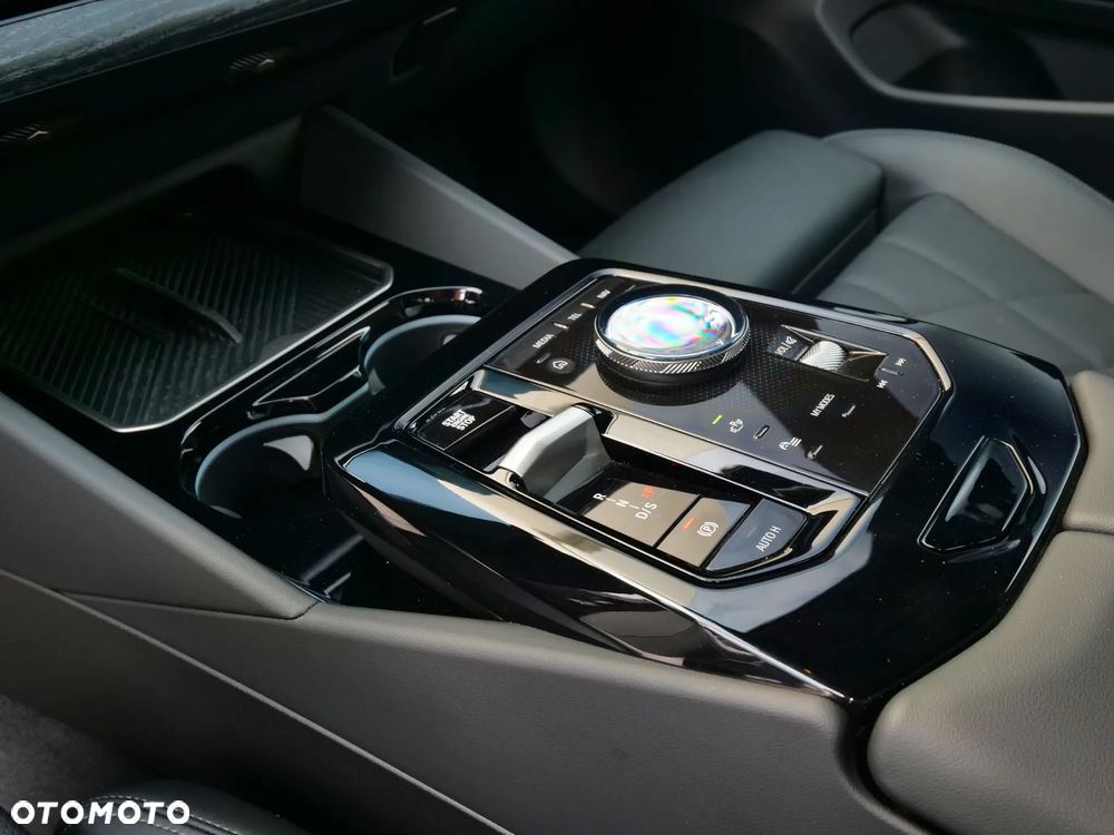BMW Seria 5 - 22